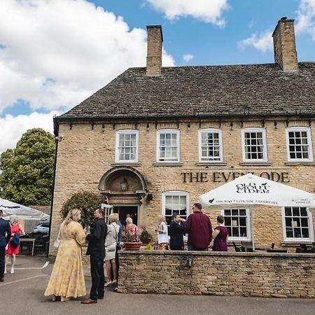 The Evenlode Hotel Eynsham エクステリア 写真